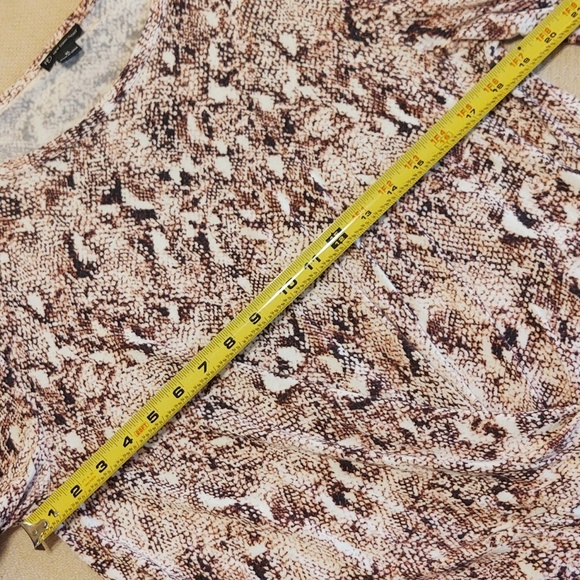 New Directions Pink and White Long Sleeve Snakeskin Look Blouse - Picture 7 of 12